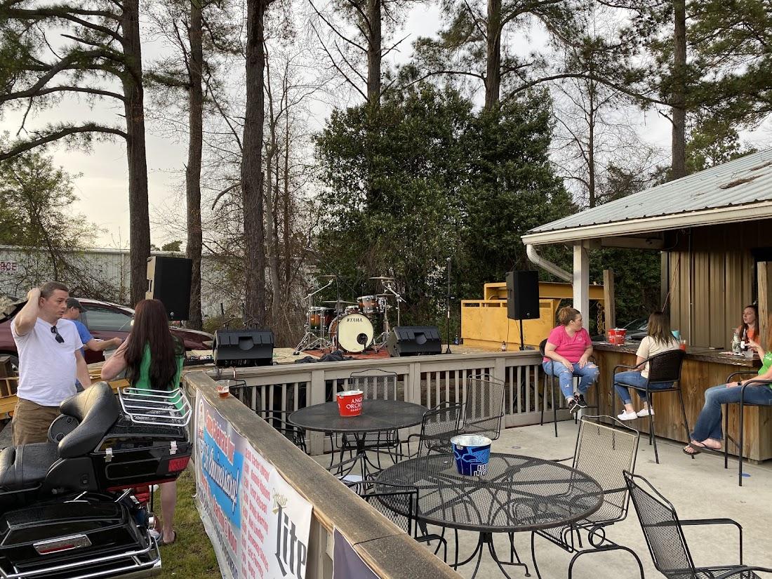 Boze's Restaurant and Bar